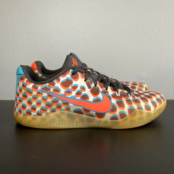 Nike Kobe 11 XI Low EM 3D Polka Dot Mens Size 8.5 Basketball Shoe 836183-08